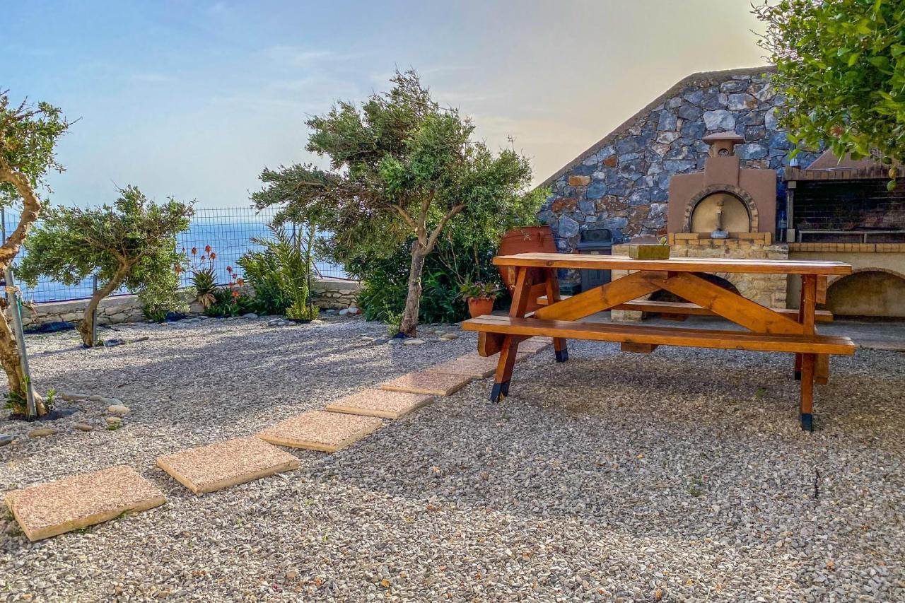 Maistros Villa Rodhákinon Dış mekan fotoğraf
